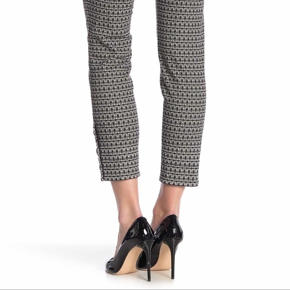 Badgley Mischka Geo Print Cropped Pants NWT - Picture 7 of 7
